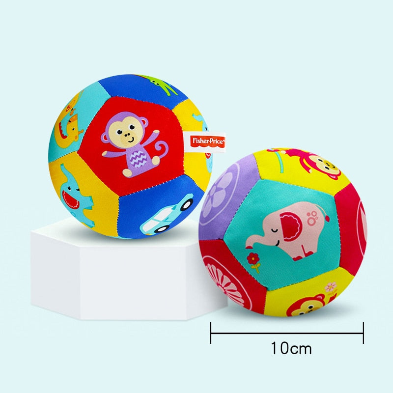 Brinquedos em tecido macio em formas geométricas ou de animais. Além de divertidos e coloridos os brinquedos fazem sons de chacoalho, alegrando as brincadeiras e ajudando no desenvolvimento do seu Bebê.