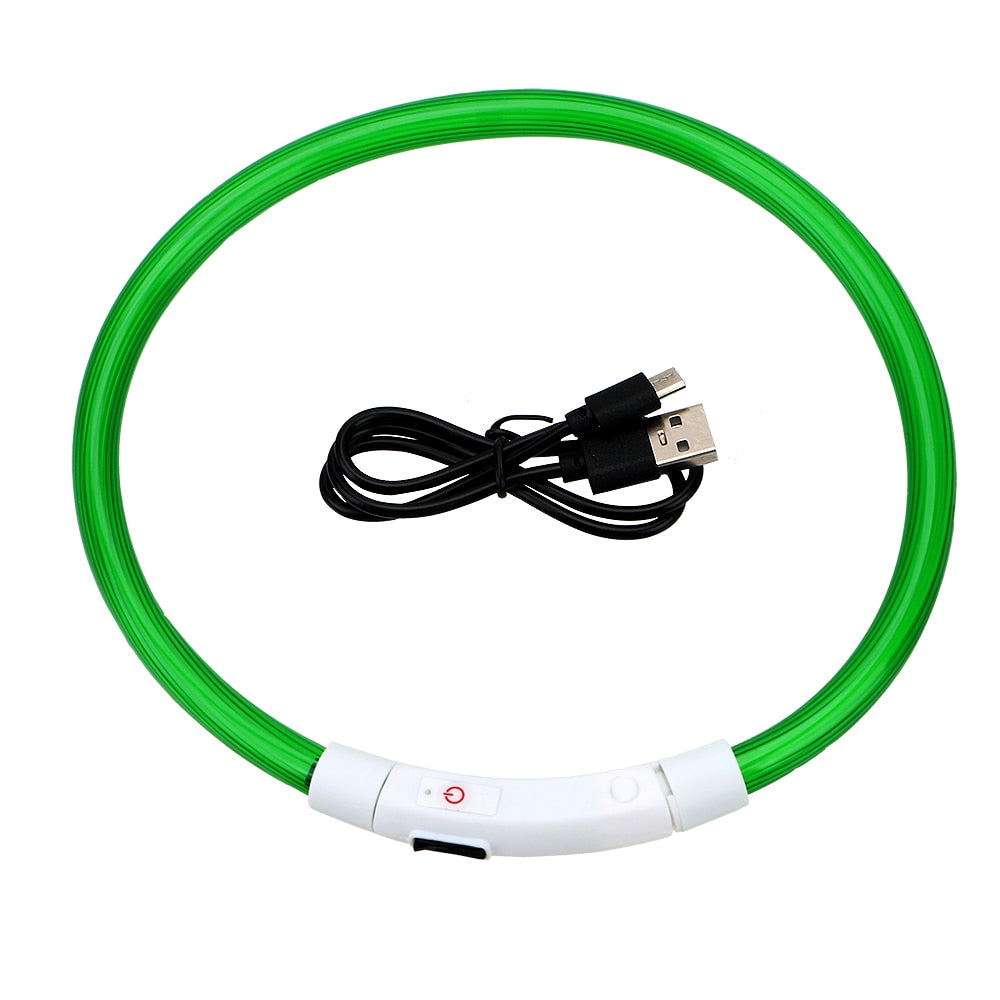 Coleira USB recarregável LED para cachorro de estimação.
Coleira brilhante e luminosa para passeios noturno com seu animalzinho.